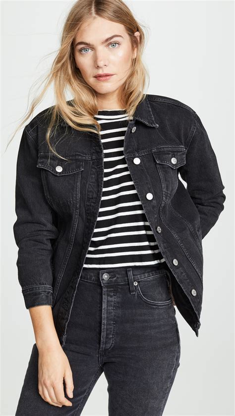 women's black denim jacket outfit